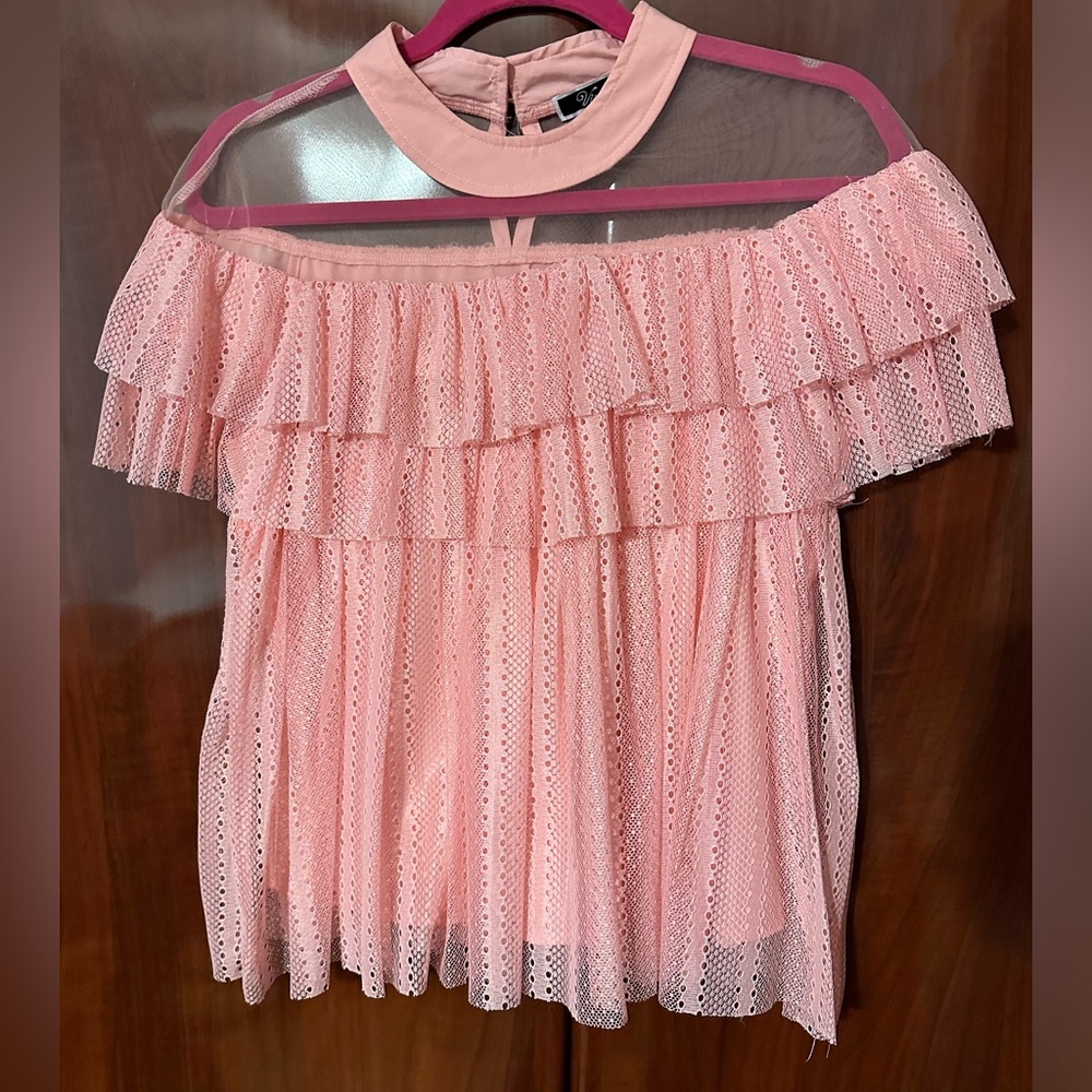Ruffle and mesh top